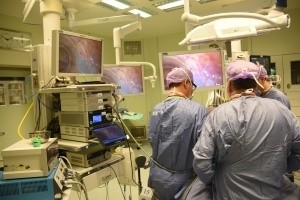 Donata dalla Fondazione Cassa dei Risparmi di Forlì una sonda laparoscopica all’Ospedale di Forlì - Investiti dal 1992 ad oggi 20 milioni di euro nella sanità pubblica