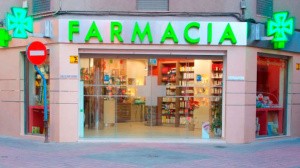 Vaccinazioni anti-Covid: partono le somministrazioni anche in farmacia, prenotazioni dal 7 settembre
