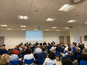 Riorganizzazione servizi territoriali e rete emergenza-urgenza: gli esperti regionali hanno incontrato i professionisti dell’AUSL Romagna