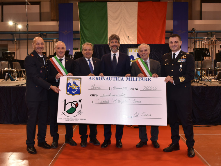 Generosa donazione del 15° Stormo dell’Aeronautica Militare di Cervia al reparto di Ostetricia e Ginecologia del Bufalini