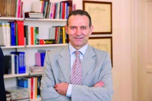 Prestigioso incarico per il dottor Davide Melandri direttore del Centro Grandi Ustionati di Cesena. Nominato consigliere nazionale dell'Associazione Dermatologi Ospedalieri (ADOI).