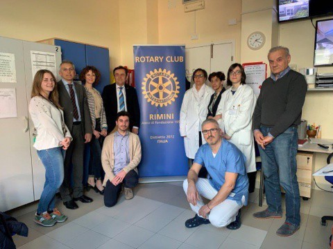 La visita in ospedale del Rotary, che ha donato una formazione per gli operatori della Neuropscihiatria dell&#039;infanzia e dell&#039;adolescenza di Rimini