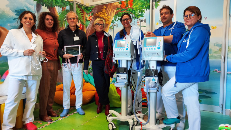 Donazione alla Pediatria di Forlì in memoria di Luisa Cantoni