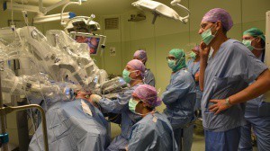 La chirurgia robotica dell&#039;ospedale di Forlì, il robot Da Vinci e la docufiction  &quot;Sua Maestà Anatomica G.B.Morgagni&quot; al Festival della Scienza Medica di Bologna (9 - 12 maggio)