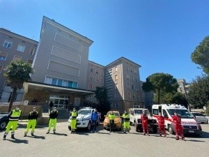 Flash mob della Protezione civile anche all&#039;Ospedale di Ravenna
