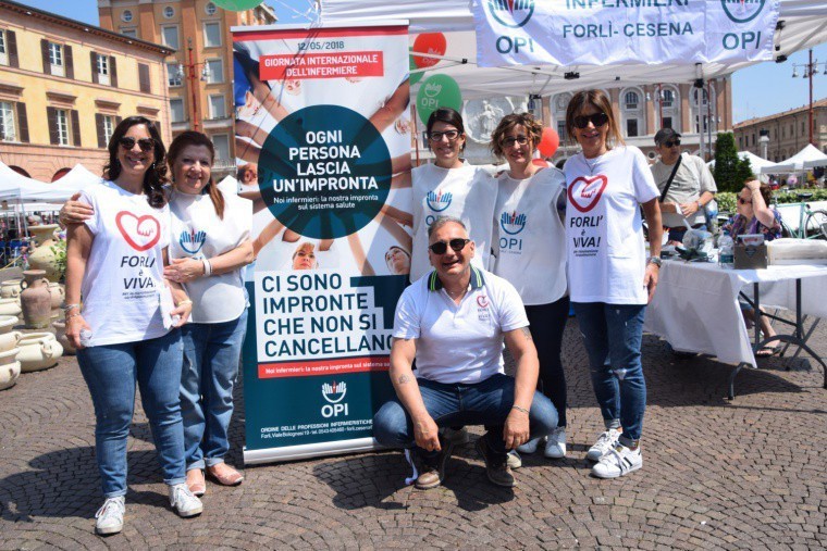 L&#039;Ordine Professionale delle professioni infermieristiche di Forli Cesena sabato in Piazza Saffi a Forlì (FOTO)