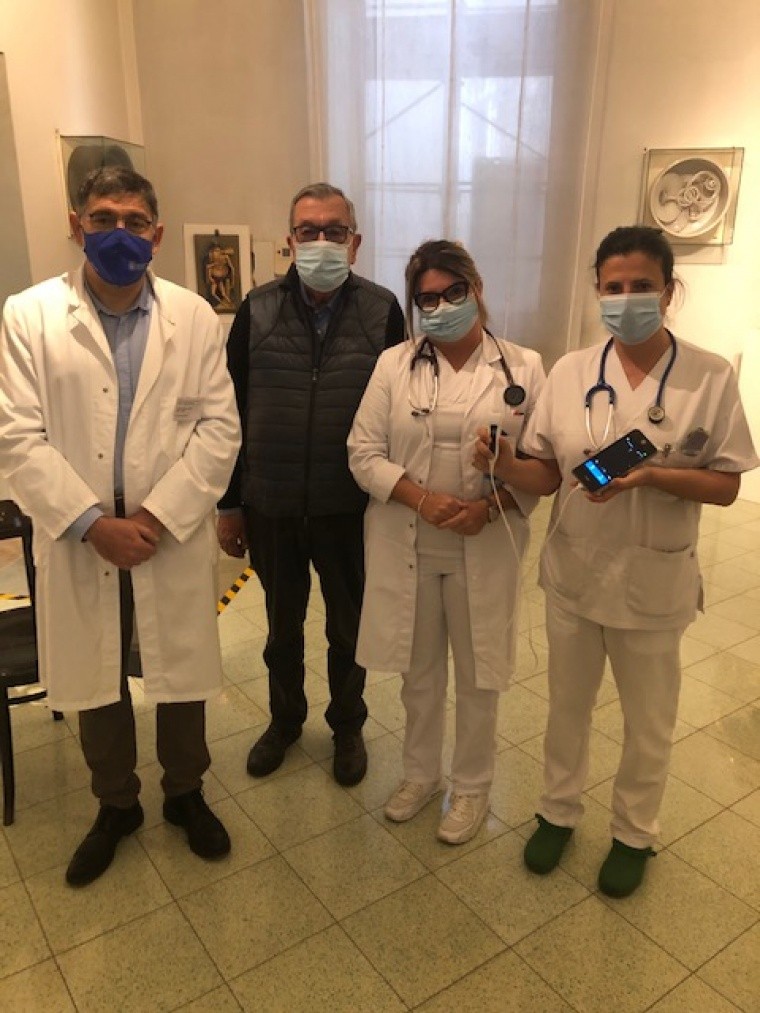 Donato un eco cardiografo tascabile  all’ospedale di Faenza dall’Associazione Amici della Cardiologia