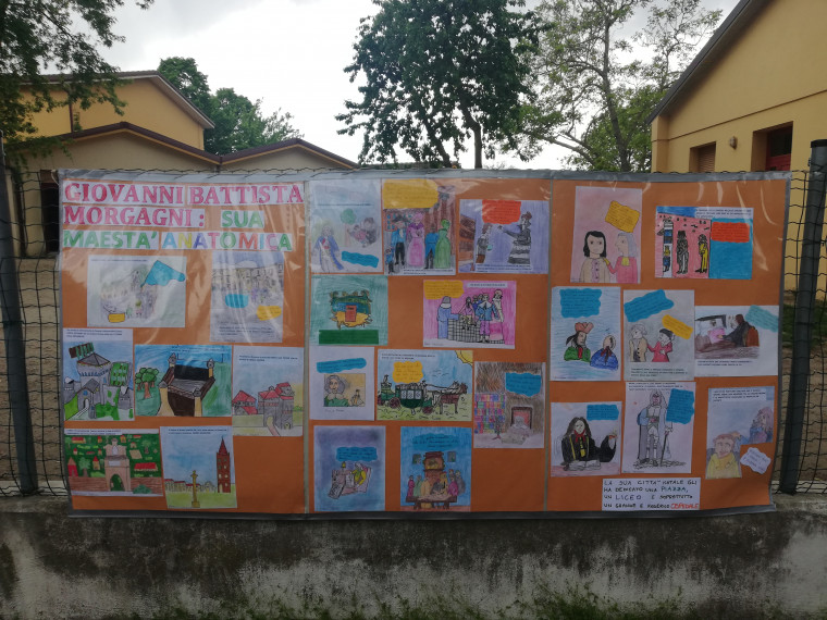 I piccoli studenti della scuola Bersani di Forlì rendono omaggio a G.B. Morgagni con un cartellone