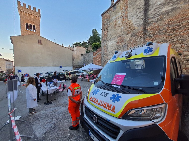 La Clinica mobile vaccinale alla Festa del Liscio di Forlì e alla Festa dell&#039;Ospitalità di Bertinoro. Accesso libero alle vaccinazioni
