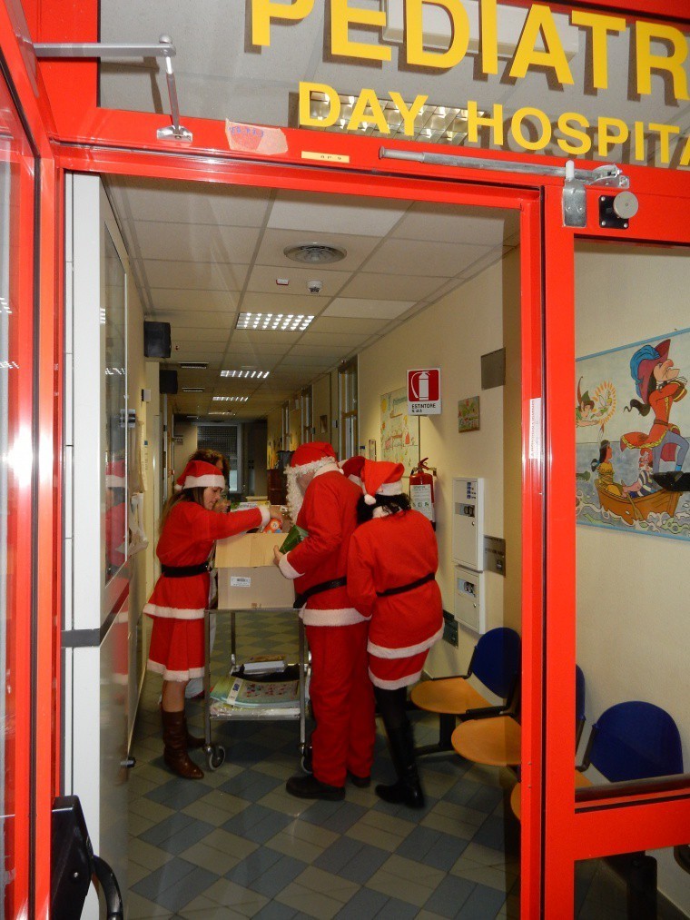 Natale, le iniziataive per i piccoli pazienti del Bufalini