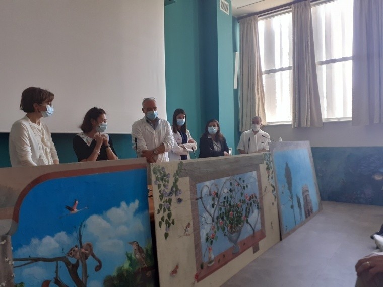 Donati all’Oncologia dell’Ospedale S. Maria delle Croci di Ravenna, 5  pannelli realizzati dagli studenti del liceo artistico “Nervi Severini” grazie al Rotary Club Ravenna Galla Placidia