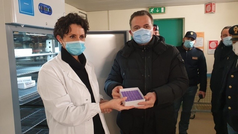 Anche in Romagna è partita la prima giornata di vaccinazione contro il Covid