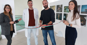 Inaugurata all’Ospedale di Rimini la mostra "Reduci del Corona – Cosa è rimasto dopo la tempesta" del fotoreporter Matteo Placucci